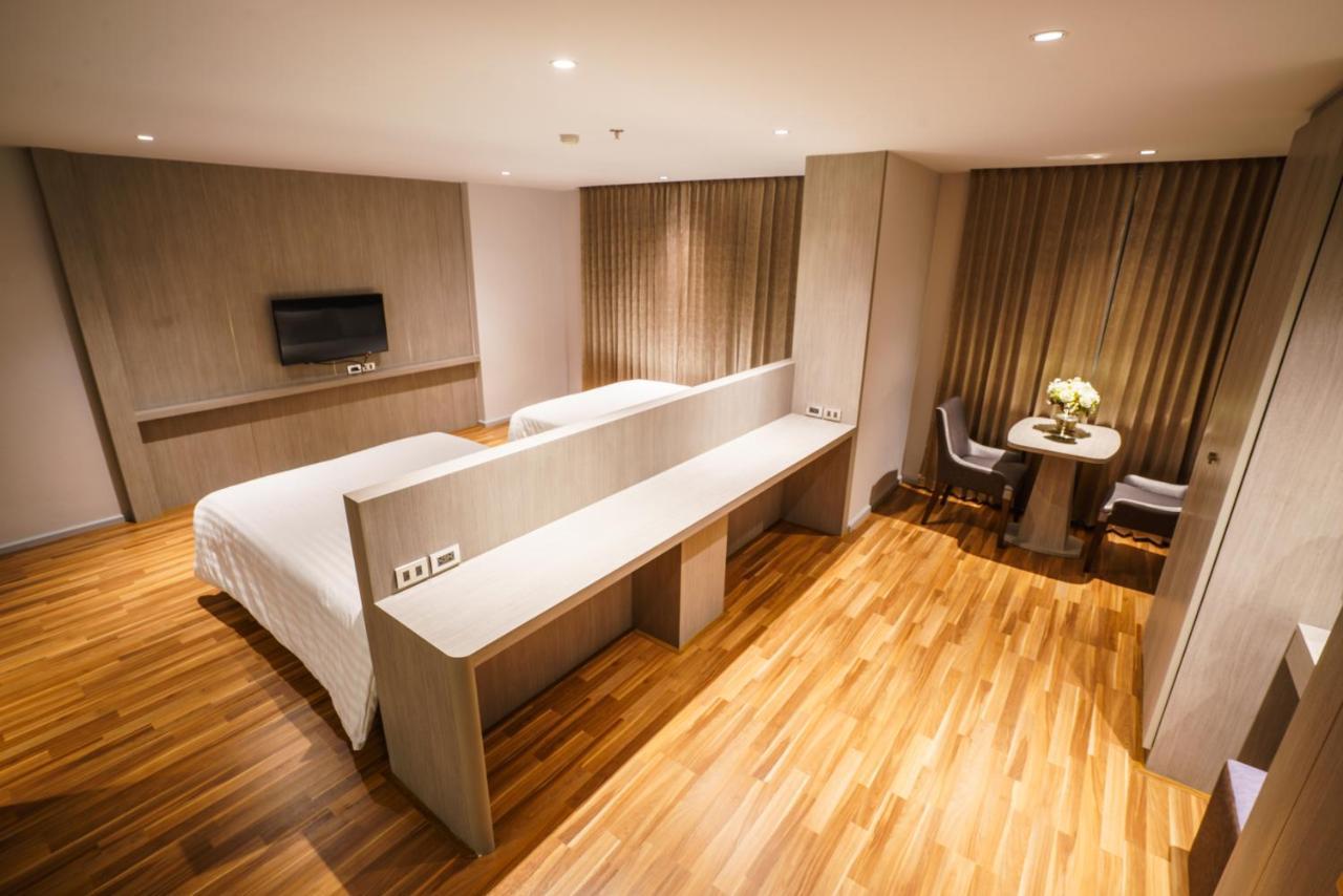 New Season Square Hotel Хат'яй Екстер'єр фото