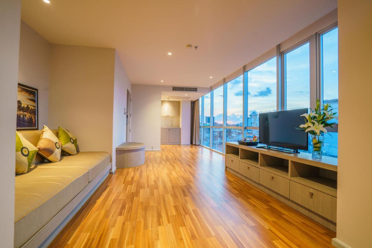 New Season Square Hotel Хат'яй Екстер'єр фото