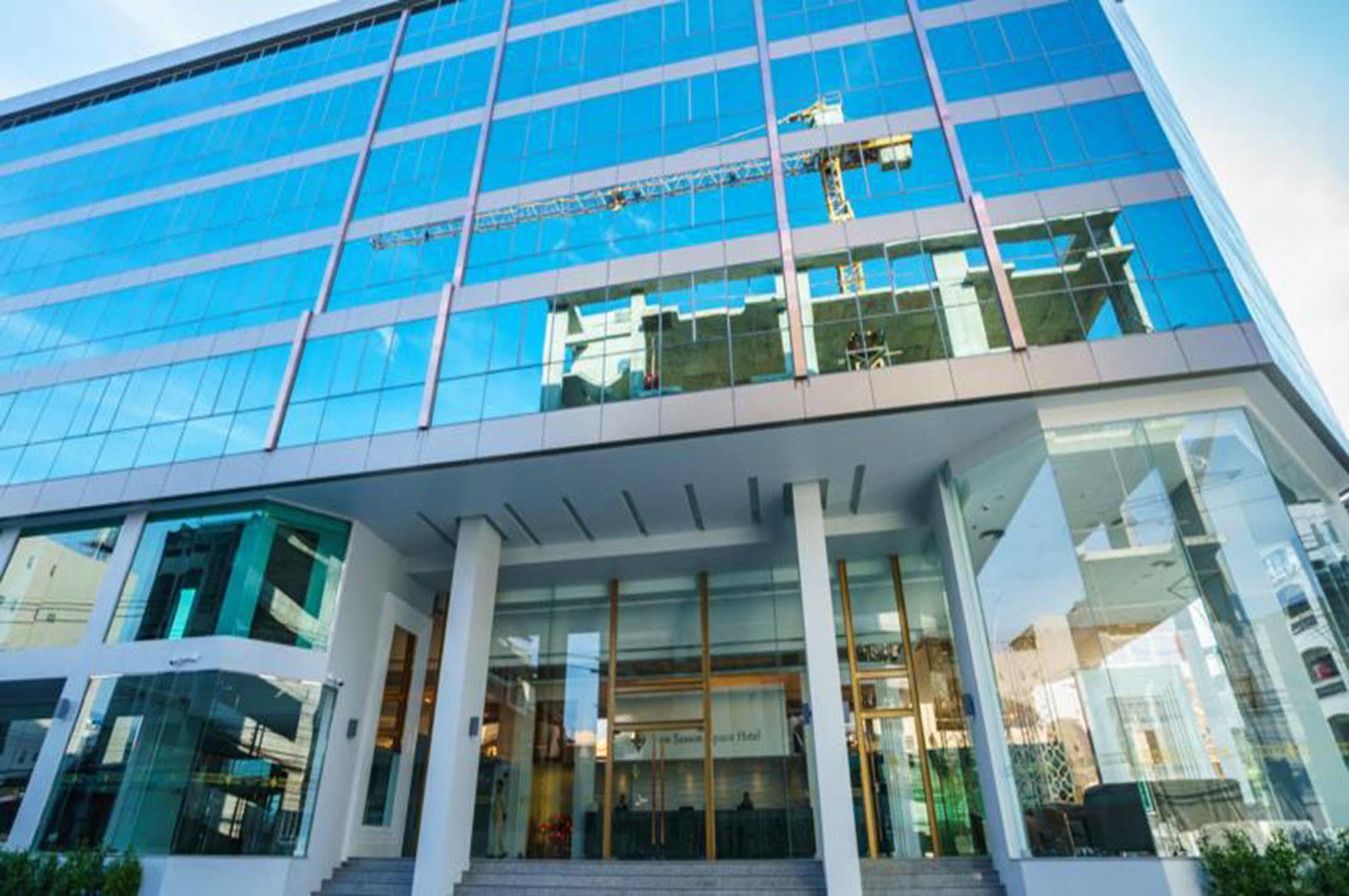 New Season Square Hotel Хат'яй Екстер'єр фото